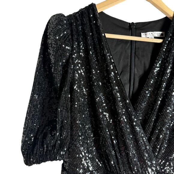 Trina Turk Black Sequined Short Sleeve V-Neck  Romper Size 6 - Picture 6 of 12